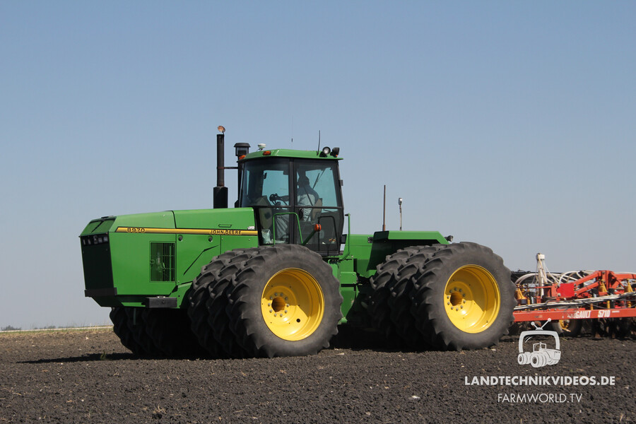 John Deere 8970 - farmworld.tv