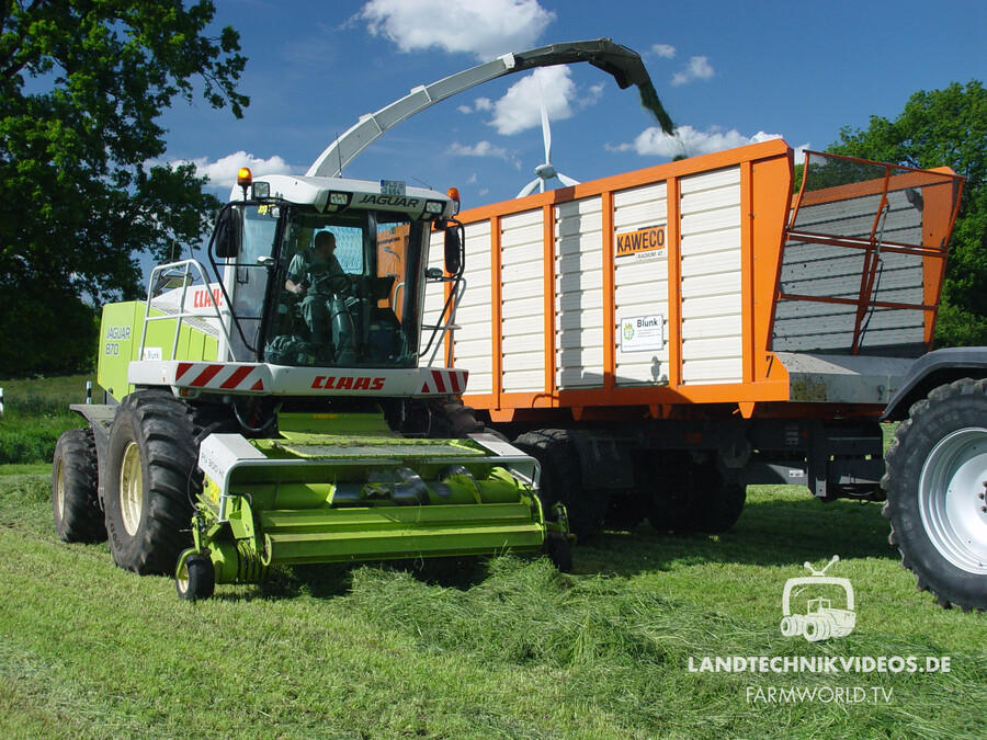 Claas Jaguar 870 - farmworld.tv